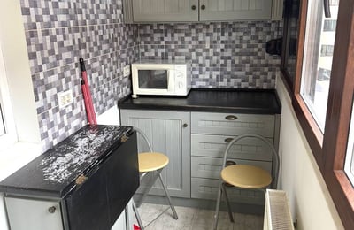 Location d’un appartement spacieux de 2 pièces avec balcon, secteur 6, Chiajna, Bucarest, Roumanie